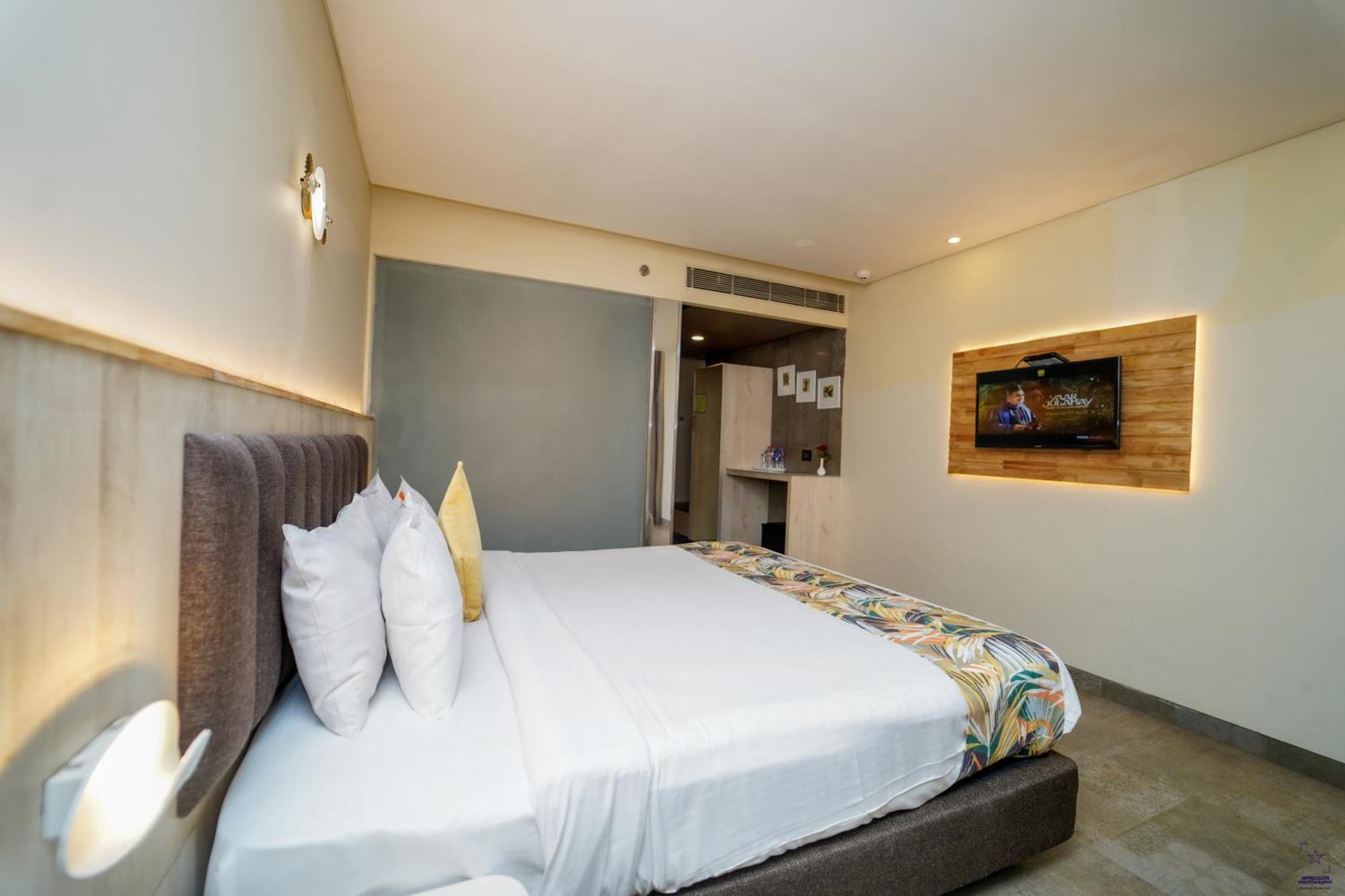 Hotel Citrus Prime Candolm, Goa Candolim Exteriör bild